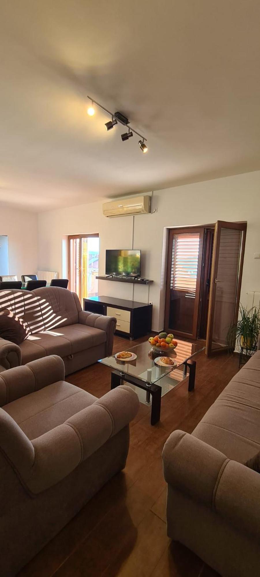 Apartments Klara Нови Винодолски Екстериор снимка